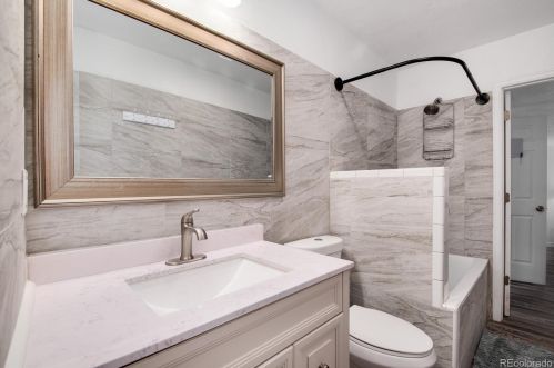 1156 Scranton St, Denver CO  80011-6408 exterior