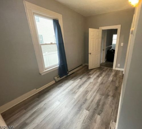 72 Linden Ave, Irvington NJ  07111-2521 exterior