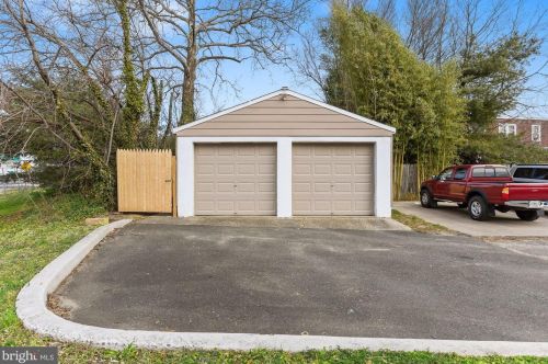 120 White Horse Pike, Camden NJ  08107-1974 exterior