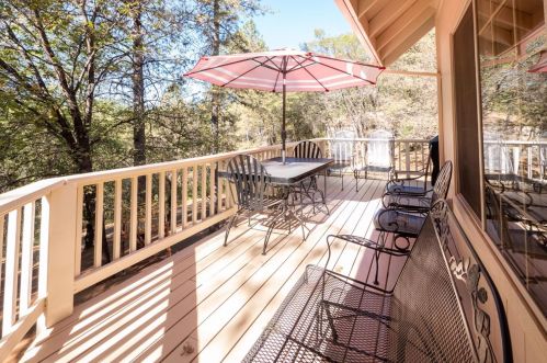 14812 Winding Creek Ct, Grass Valley CA  95949-7514 exterior