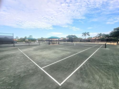 28425 Highgate Dr, Bonita Springs FL  34135-6832 exterior