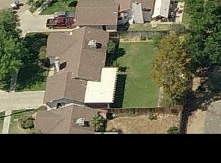 830 Pierce Ave, Fresno CA  93727-2458 exterior