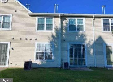 4605 Vesper Cir, Palmyra, NJ 08065-2141