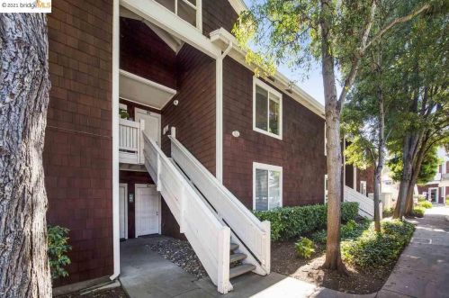 144 Bayside Ct, Richmond, CA 94804-7458