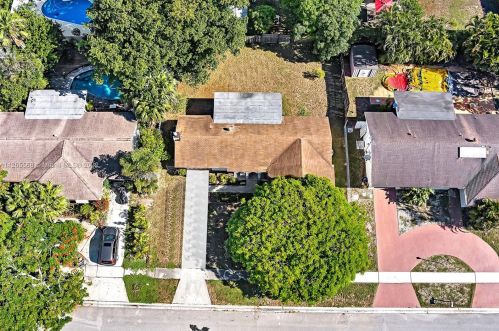 6561 Whispering Wind Way, Delray Beach, FL 33484-3520