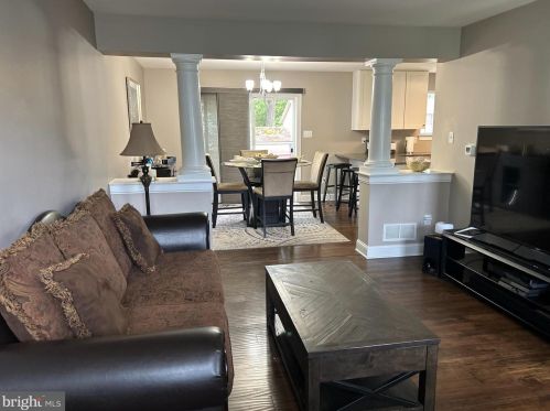 921 Virginia Ave, West Deptford NJ  08096-5319 exterior