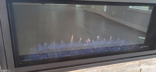 6912 Westlawn Dr, Falls Church VA  22042-2653 exterior