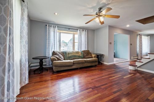 315 Morgan Ave, Old Bridge NJ  08857-1126 exterior