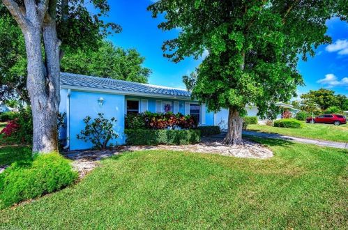 56 Hilo Ct, Naples, FL 34112-6944