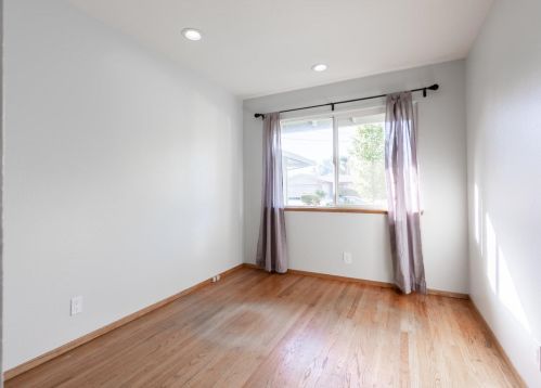 8213 Valewood Ct, Citrus Heights CA  95662-3135 exterior