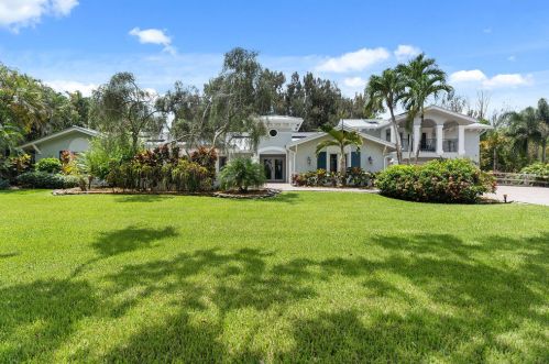 9850 37th St, Hollywood, FL 33024-8012