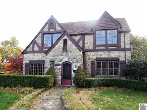 285 Cedar Ln, Paducah, KY 42001-4420