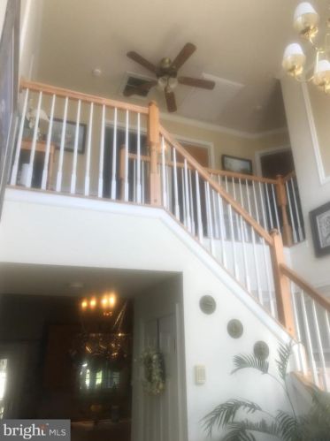 35 Clifford Ct, Harpers Ferry WV  25425-3102 exterior