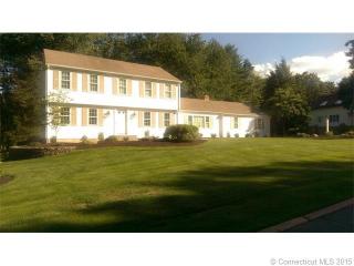 489 Payne Dr, Cheshire, CT 06410-1743