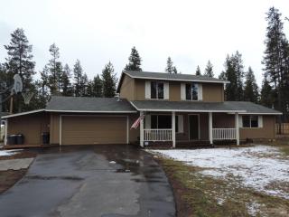 17101 Helbrock Dr, Bend OR  97707-2508 exterior