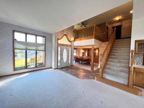 230 Starkweather Dr, Beaver Dam, WI 53916-1054
