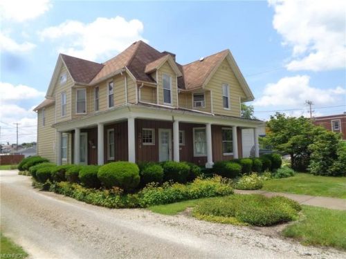 234 Trenton Ave, Uhrichsville, OH 44683-2151