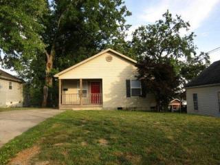 1910 Cecil Ave, Knoxville TN  37917-4744 exterior