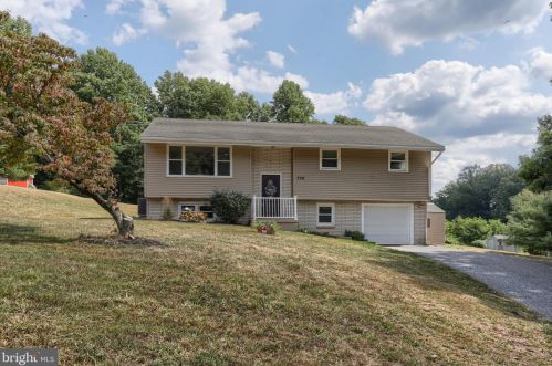 736 School House Ln, Alpine, PA 17339-9543