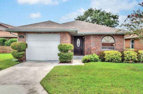 627 Jamaica Cir, Lakeland, FL 33803-5617