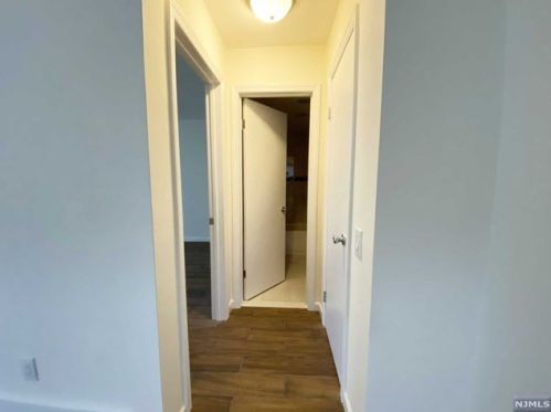 11 River Rd, Nutley NJ  07110-3428 exterior