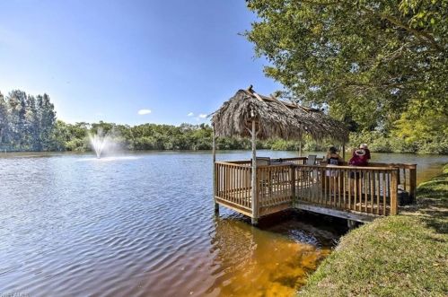 4630 Gulfgate Ln, Saint James City FL  33956-2710 exterior