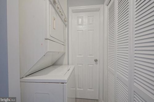 23 Brierdale Ln, Willingboro NJ  08046-1518 exterior