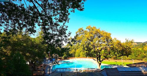 122 El Toyonal, Orinda CA  94563-2133 exterior