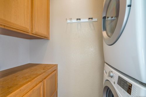 4064 Front St, San Diego CA  92103-2059 exterior