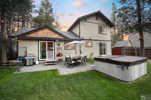 2005 Arrowhead Ave, South Lake Tahoe, CA 96150-9201