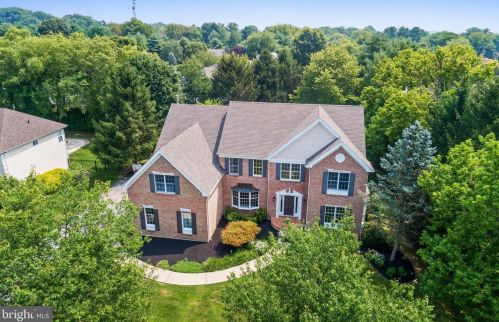 704 Meadowbank Rd, Kennett Sq, PA 19348-1456