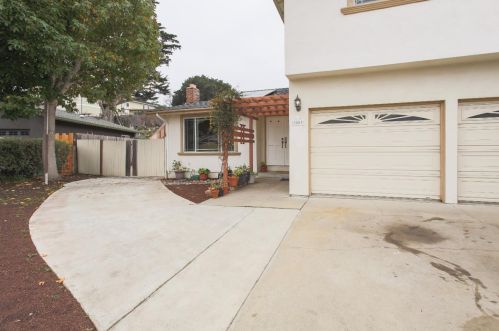 3003 Vera Ln, Marina, CA 93933-3937