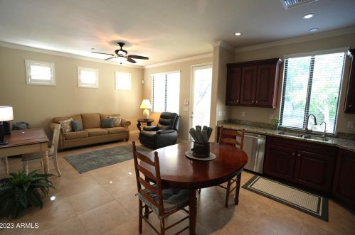 8658 Davenport Dr, Scottsdale AZ  85260-4136 exterior