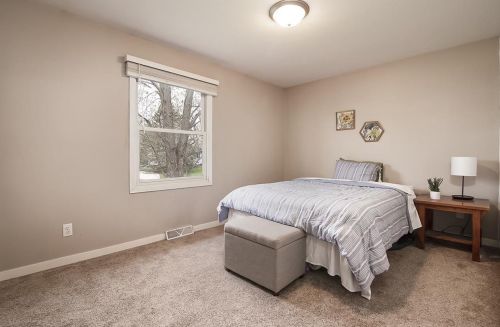 500 Countryaire Ct, Watertown WI  53094-6050 exterior