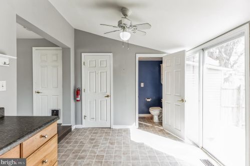 410 Main St, Blenheim NJ  08012-2721 exterior