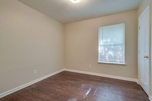 1413 Paco Trl, Denton TX  76209-4648 exterior