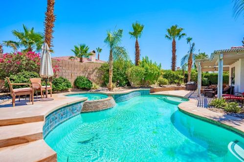 79806 Barcelona Dr, La Quinta CA  92253-8809 exterior