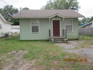 553 1st St, Pensacola, FL 32507-3307