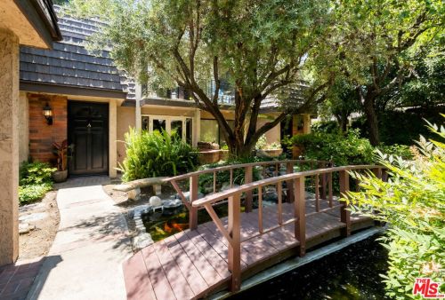 4441 Cahuenga Blvd, North Hollywood, CA 91602-2321
