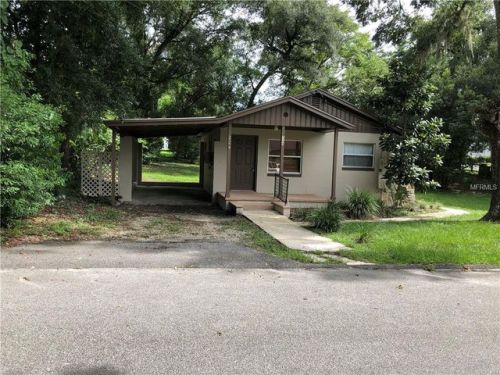 224 Chelsea St, Deland, FL 32720-6821
