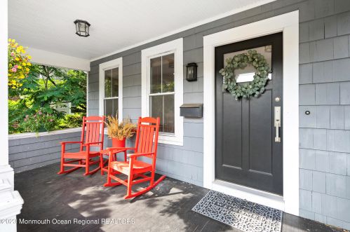 100 Branch Ave, Tinton Falls NJ  07701-2204 exterior