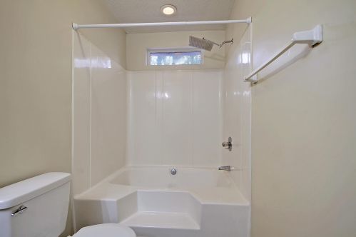 130 Chandler Dr, Ladson SC  29456-4800 exterior