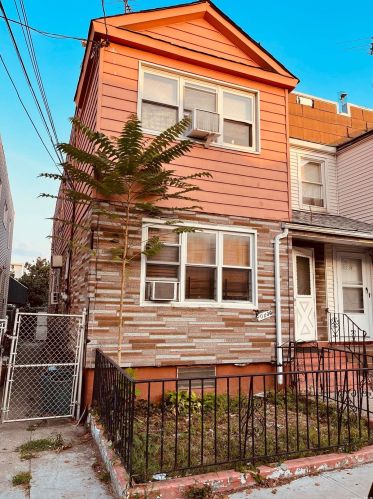 110-36 107th St, Jamaica, NY 11417-1139