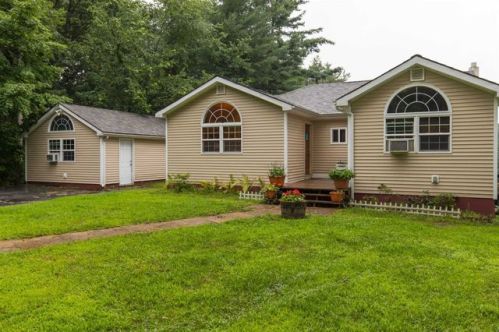 112 Snyderville Rd, Taghkanic, NY 12523-1350