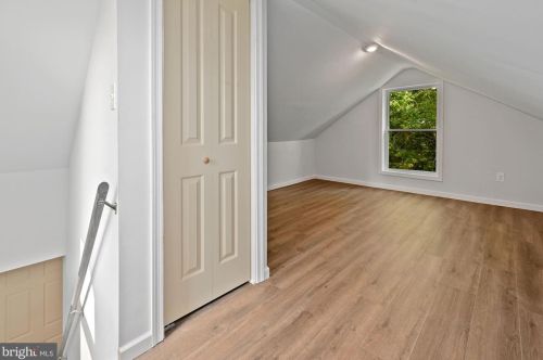 12 Poplar St, Swedesboro NJ  08085-1228 exterior