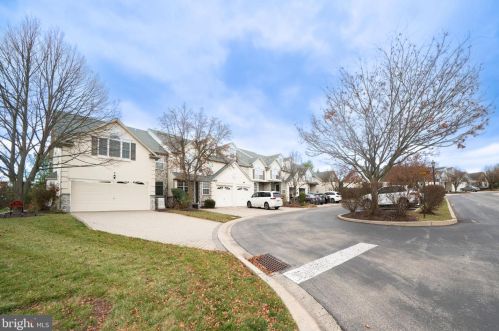 181 Orchard Cir, Lansdale, PA 19446-5933