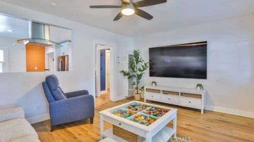 1137 Cypress Ave, Redlands CA  92373-5723 exterior