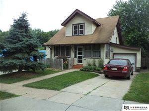 2106 37th St, Omaha, NE 68105-3003