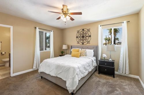 1521 Melody Ln, El Cajon CA  92019-2016 exterior