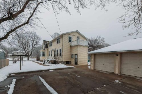 127 Ashland Ave, Green Bay, WI 54303-2816